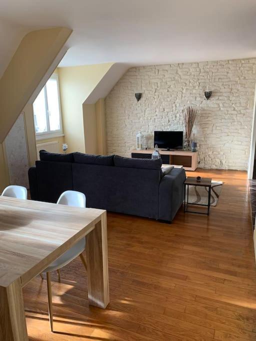 Nevers, Appartement De Standing Proche De La Gare Exterior foto